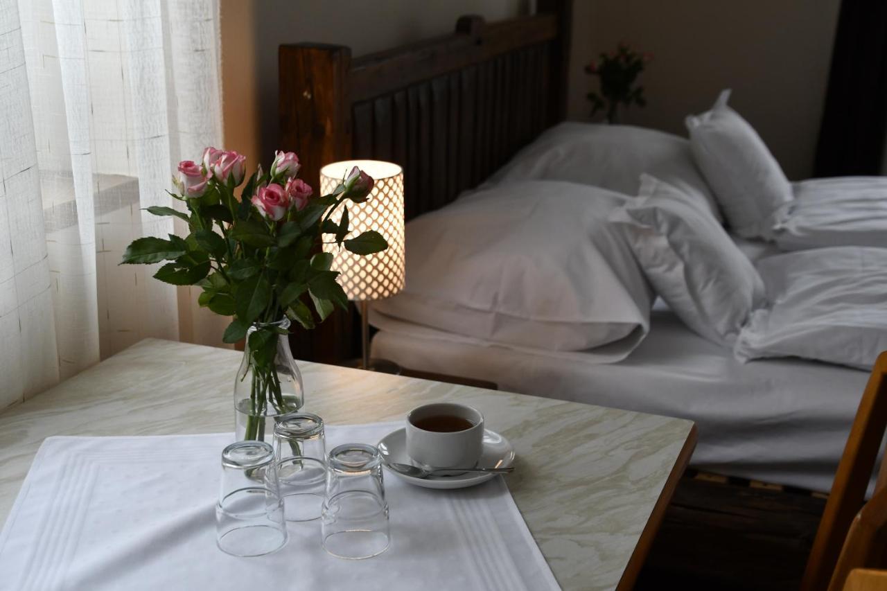 Gosciniec Pod Lubomirem Bed & Breakfast Weglowka  Екстериор снимка