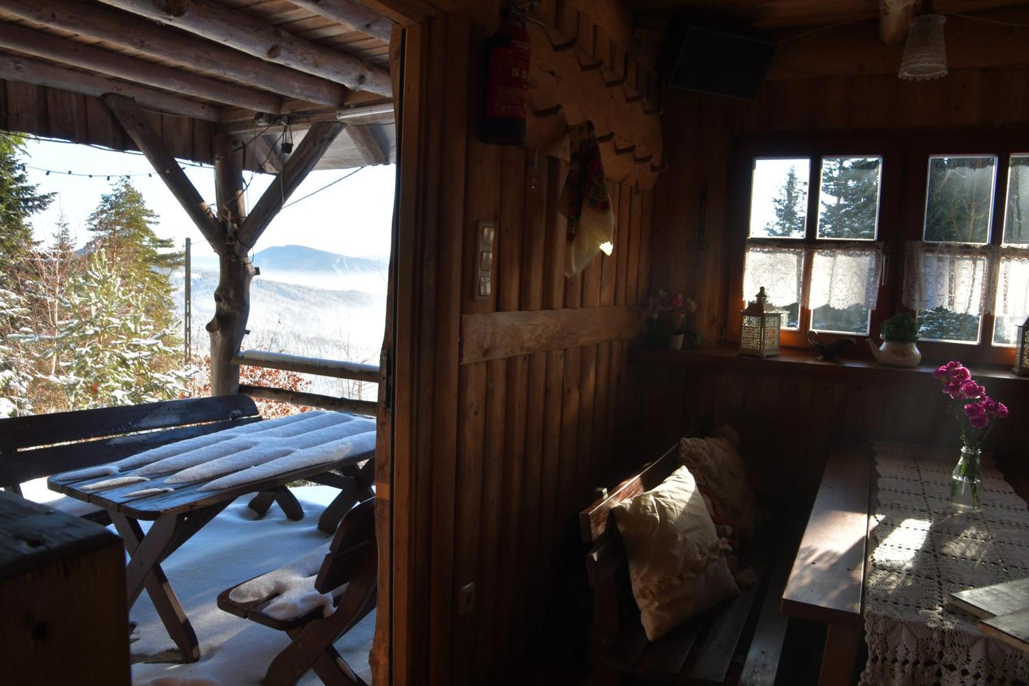 Gosciniec Pod Lubomirem Bed & Breakfast Weglowka  Екстериор снимка