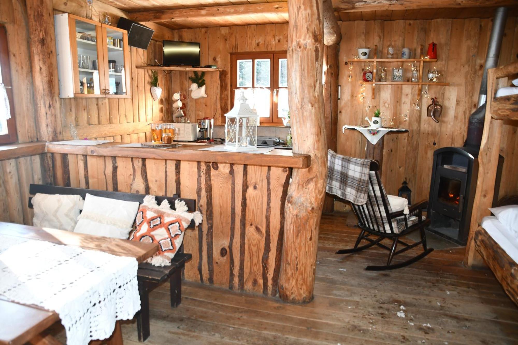 Gosciniec Pod Lubomirem Bed & Breakfast Weglowka  Екстериор снимка