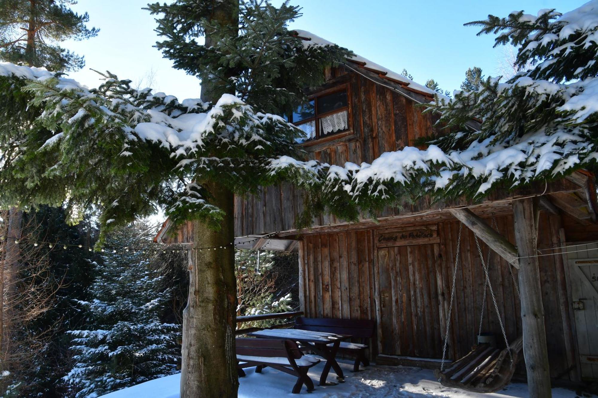 Gosciniec Pod Lubomirem Bed & Breakfast Weglowka  Екстериор снимка