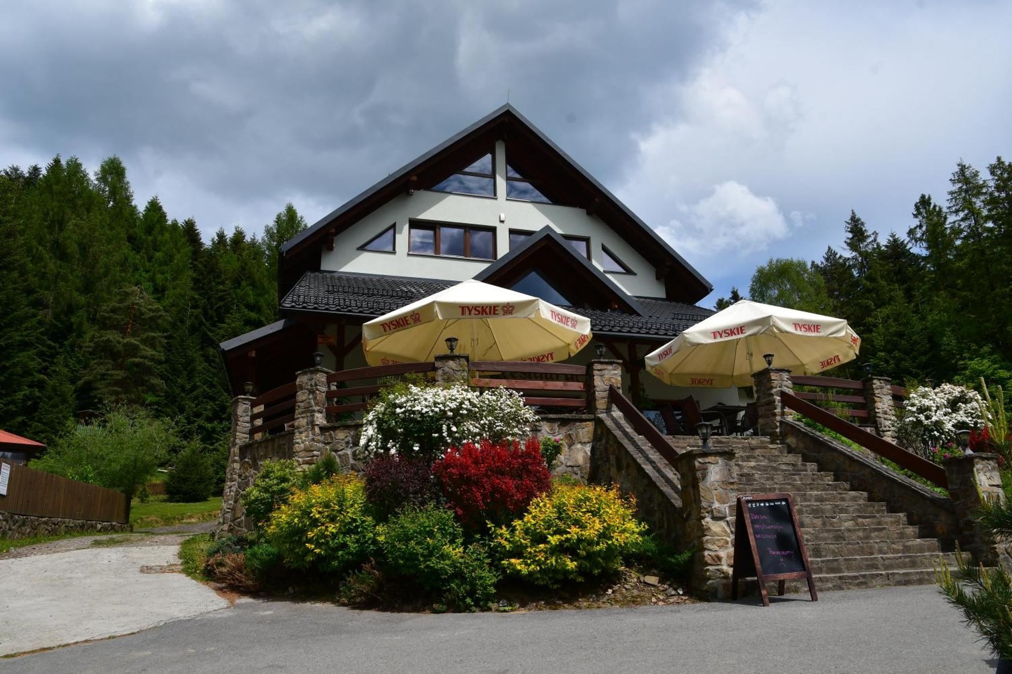 Gosciniec Pod Lubomirem Bed & Breakfast Weglowka  Екстериор снимка